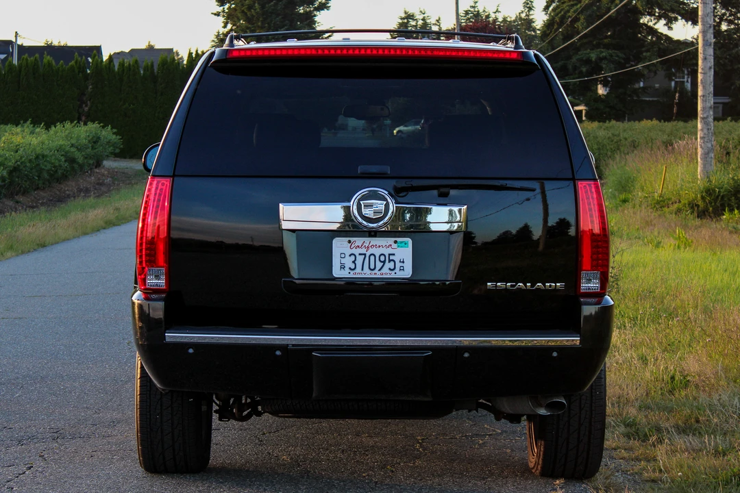 2008 Cadillac Escalade & EXT 3rd Gen - Image 17 of 31