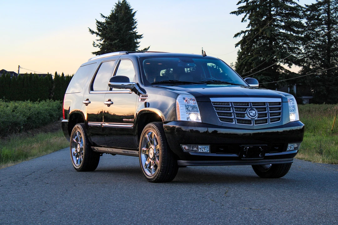 2008 Cadillac Escalade & EXT 3rd Gen - Image 11 of 31