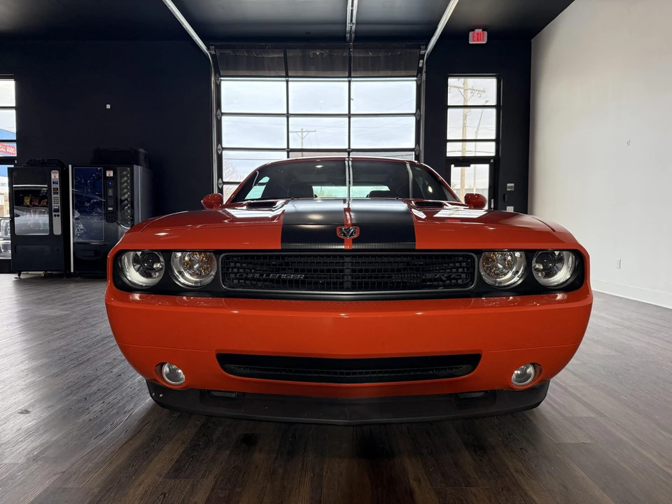 2008 Dodge Challenger SRT8 & 392 3rd Gen - Image 4 of 31