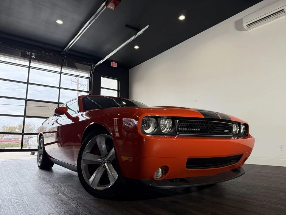 2008 Dodge Challenger SRT8 & 392 3rd Gen - Image 11 of 31