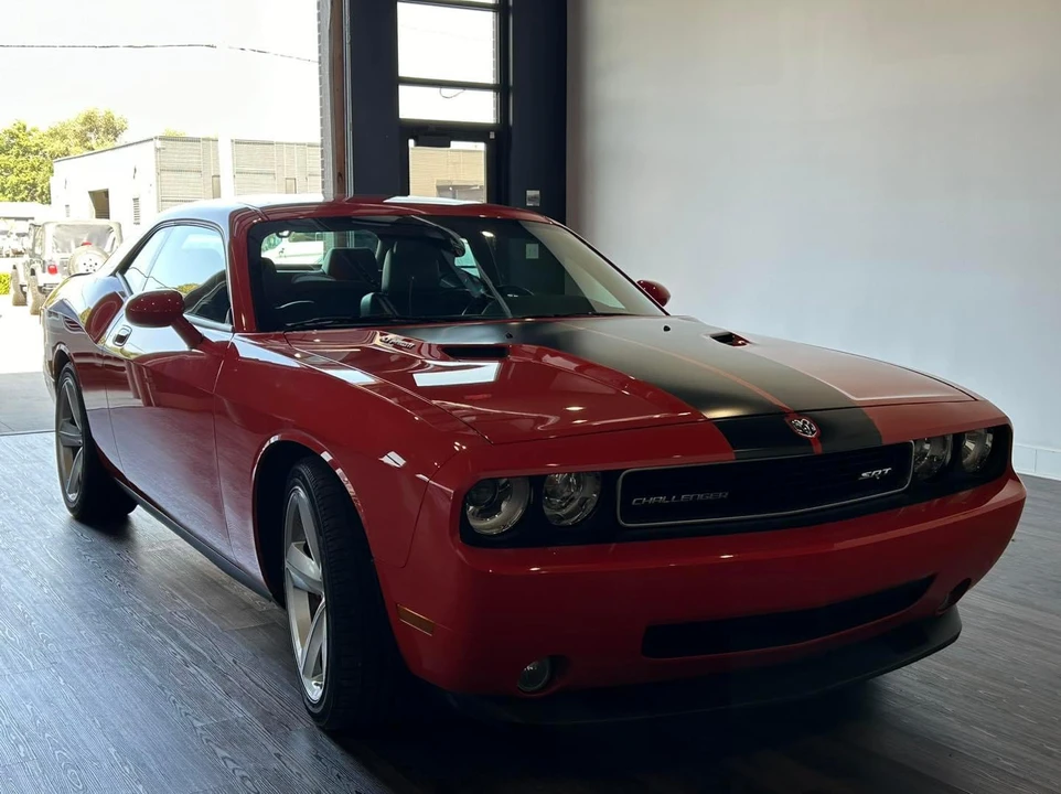2008 Dodge Challenger SRT8 & 392 3rd Gen - Image 10 of 31