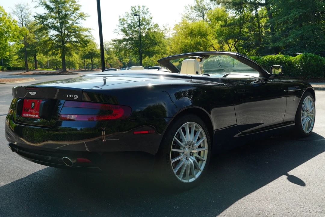 2009 Aston Martin DB9 - Image 26 of 31