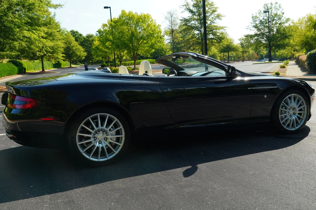 2009 Aston Martin DB9 - Image 25 of 31