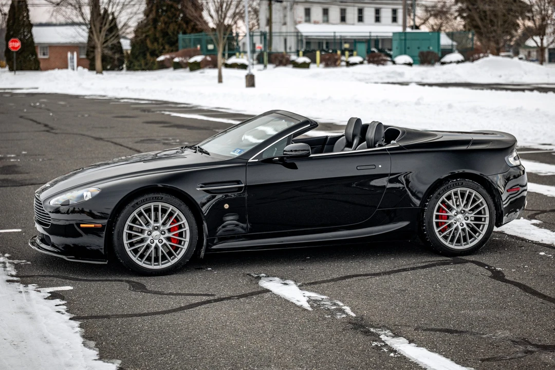 2009 Aston Martin V8 Vantage (2006-2017) - Image 20 of 31