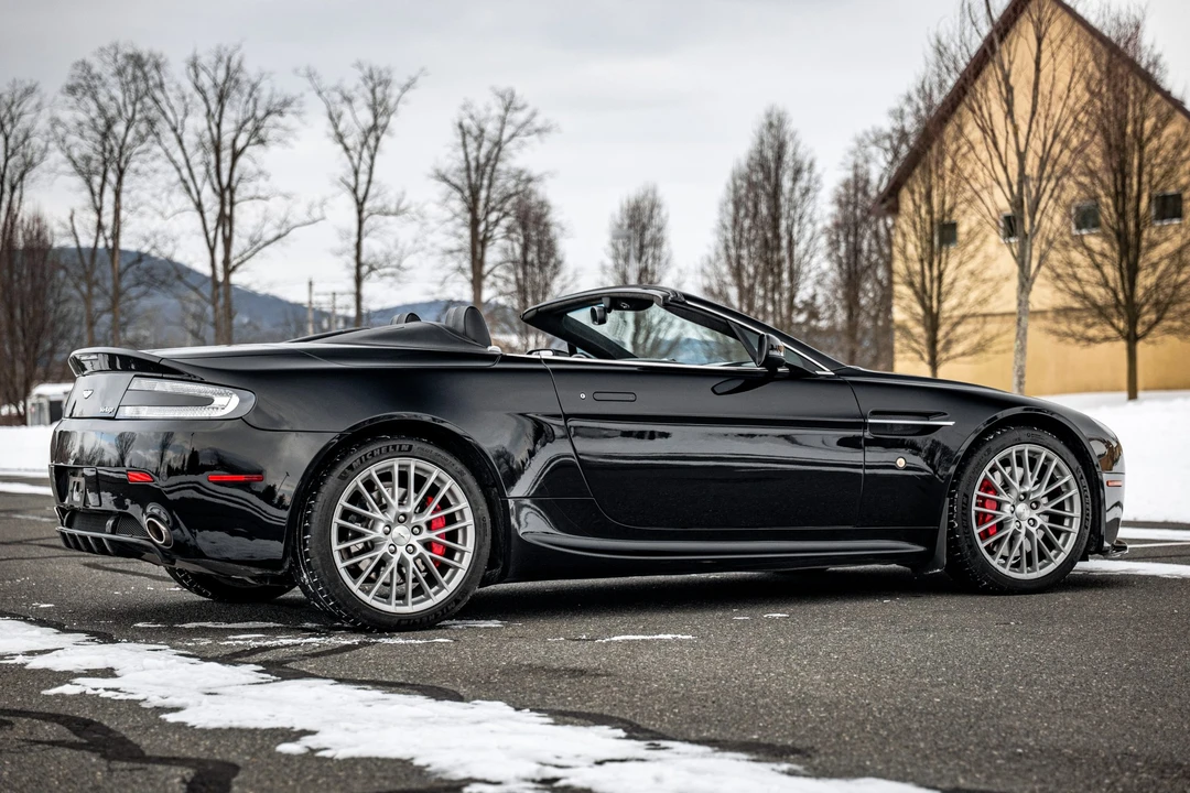 2009 Aston Martin V8 Vantage (2006-2017) - Image 10 of 31