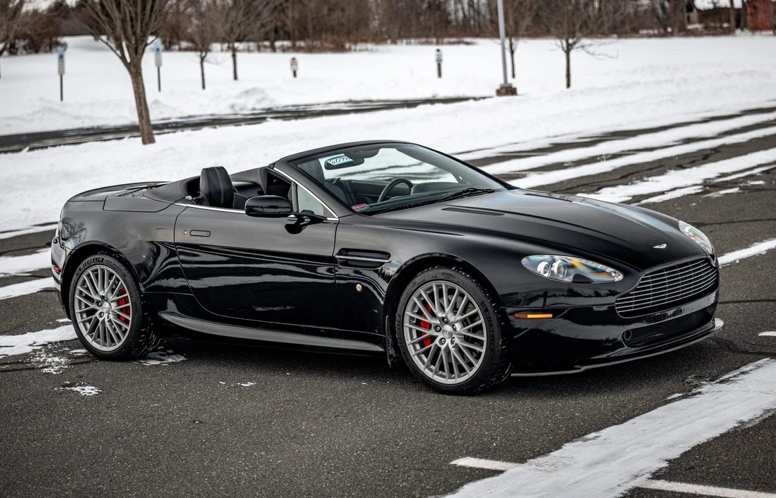 2009 Aston Martin V8 Vantage (2006-2017) - Image 6 of 31