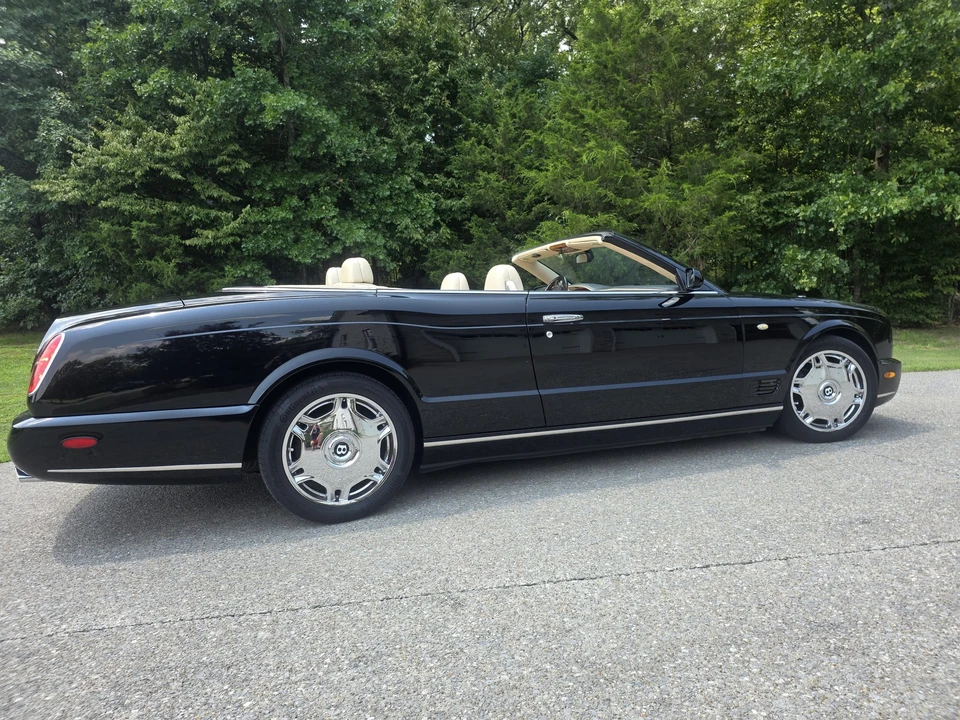 2009 Bentley Azure 2nd Gen - Image 9 of 31