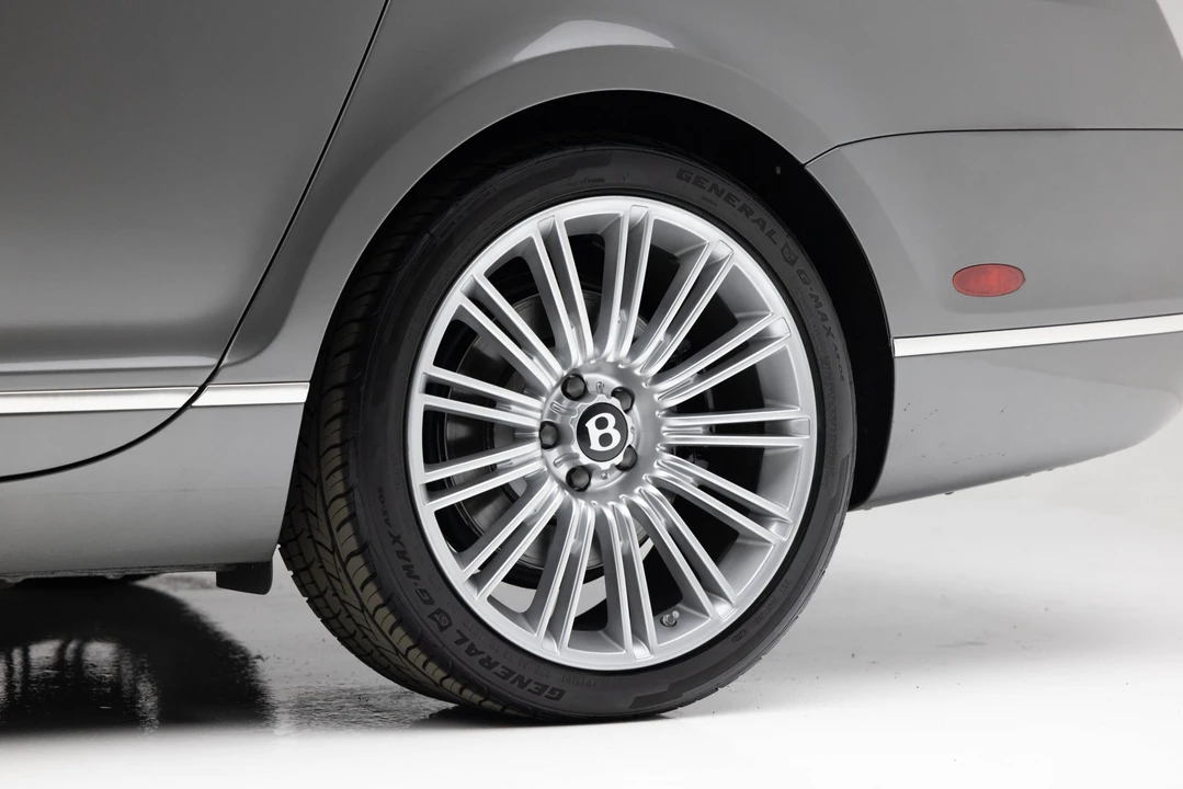 2009 Bentley Continental Flying Spur - Image 30 of 31