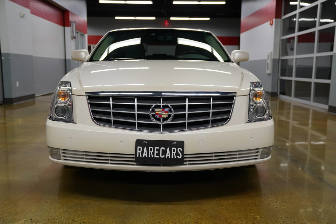 2009 Cadillac DTS - Image 20 of 31