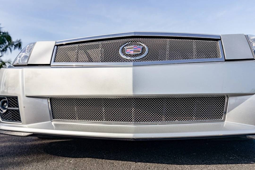 2009 Cadillac XLR-V - Image 25 of 31