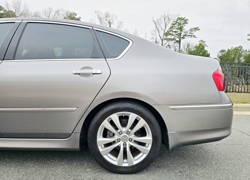 2009 Infiniti M 3rd Gen - Image 31 of 31