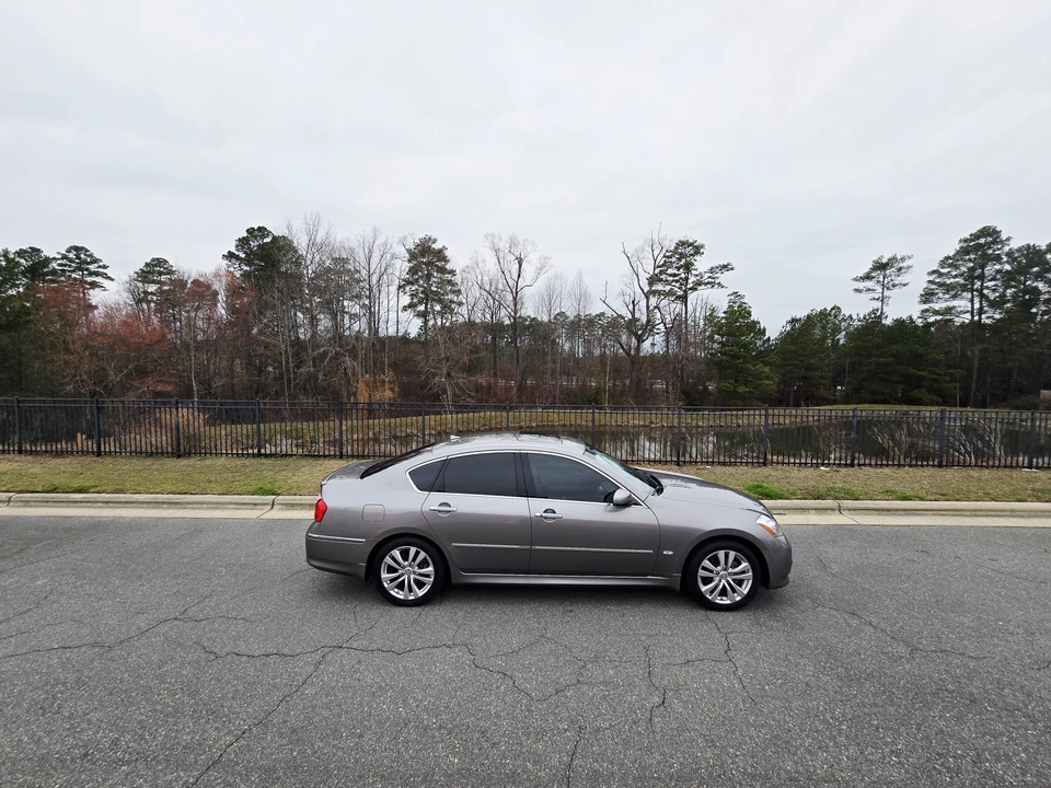 2009 Infiniti M 3rd Gen - Image 21 of 31