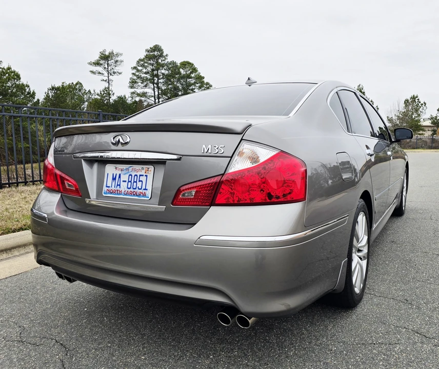 2009 Infiniti M 3rd Gen - Image 15 of 31