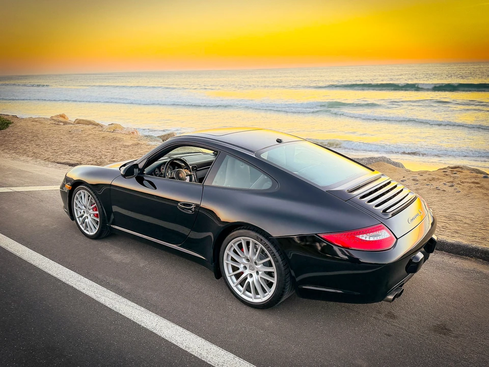 2009 Porsche 997 Carrera S - Image 10 of 31