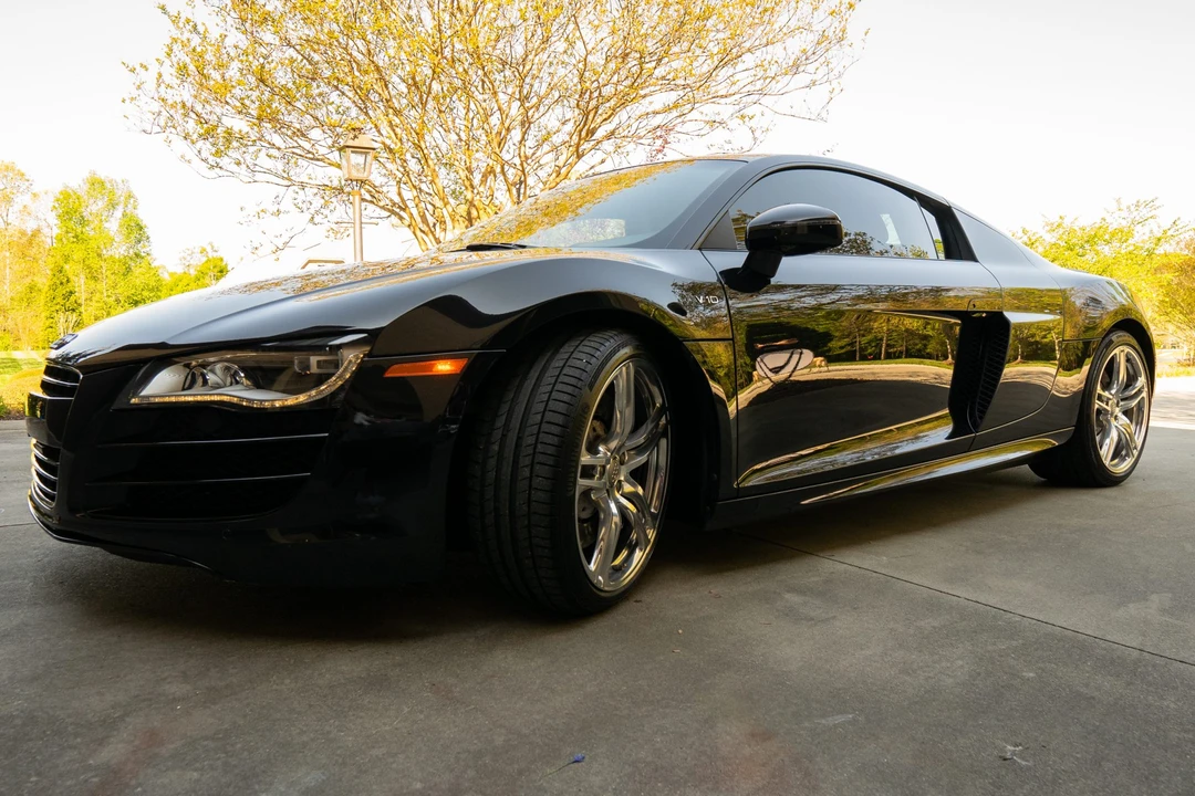 2010 Audi 42 R8 - Image 13 of 31