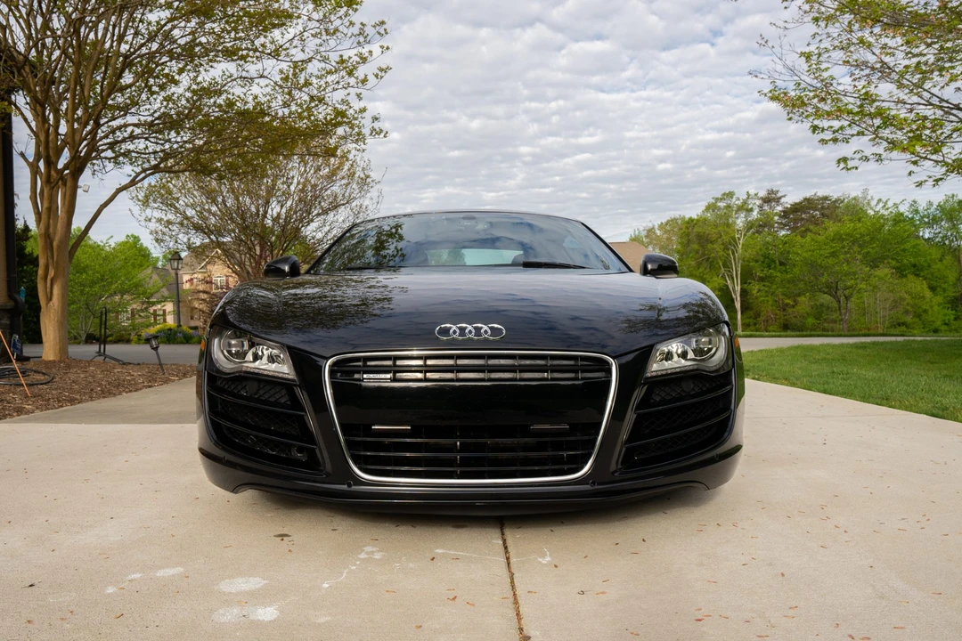 2010 Audi 42 R8 - Image 3 of 31