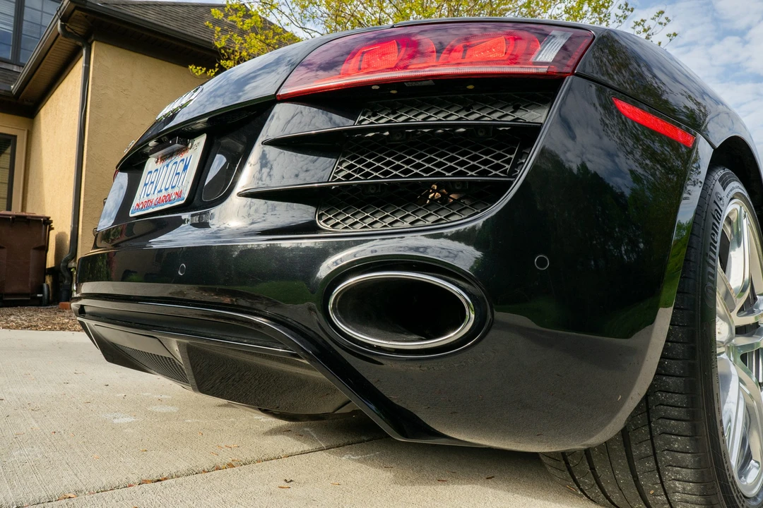 2010 Audi 42 R8 - Image 29 of 31
