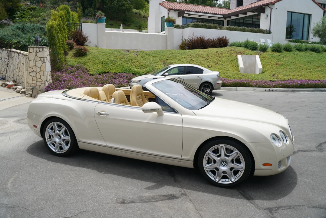 2010 Bentley Continental GTC - Image 8 of 31