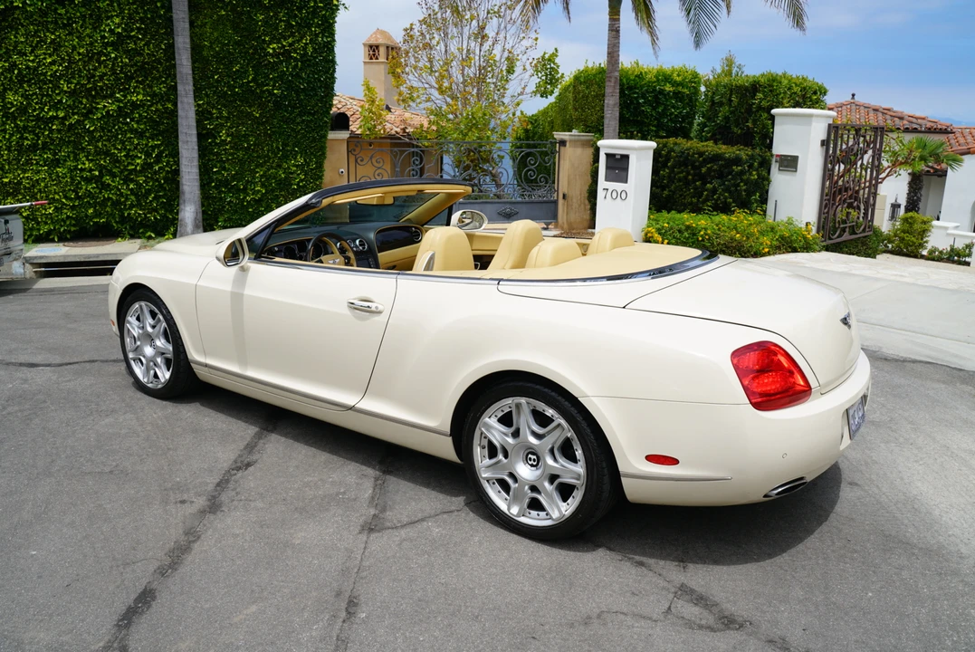2010 Bentley Continental GTC - Image 12 of 31