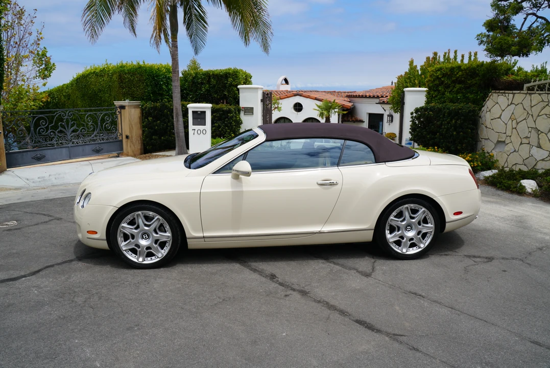2010 Bentley Continental GTC - Image 24 of 31