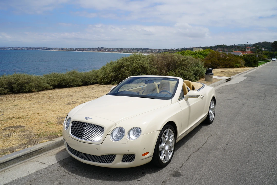 2010 Bentley Continental GTC - Image 3 of 31