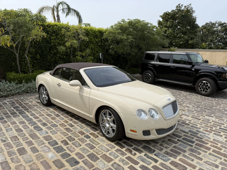 2010 Bentley Continental GTC - Image 28 of 31