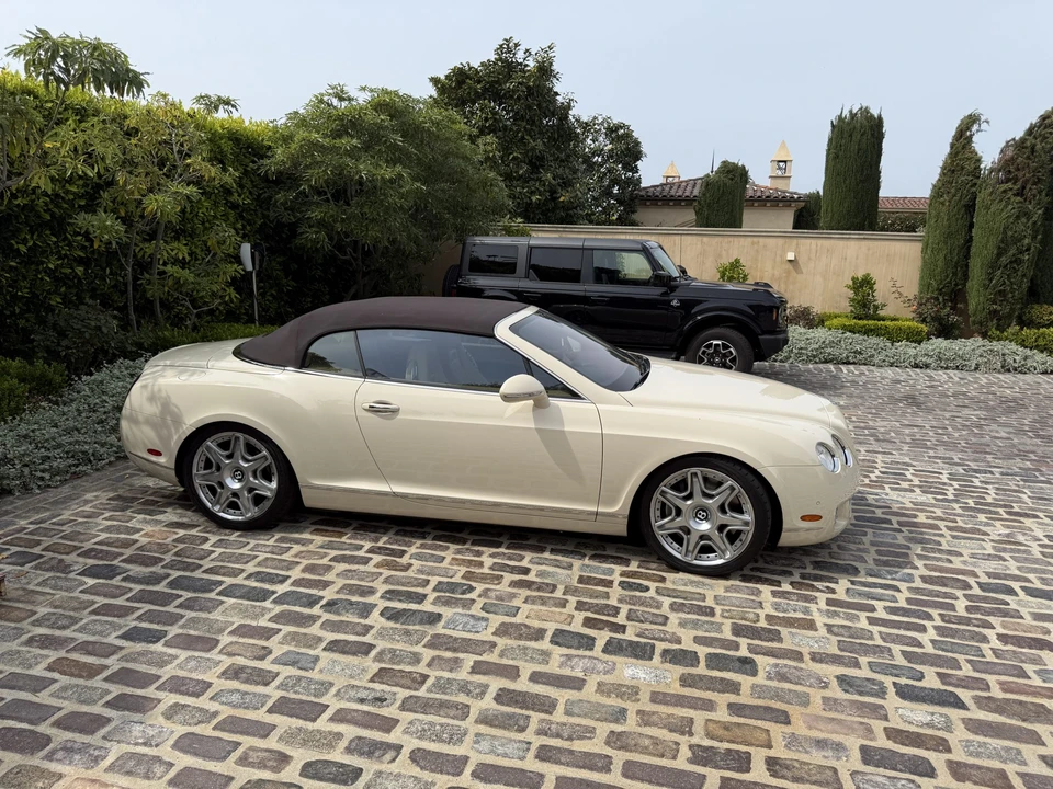 2010 Bentley Continental GTC - Image 29 of 31