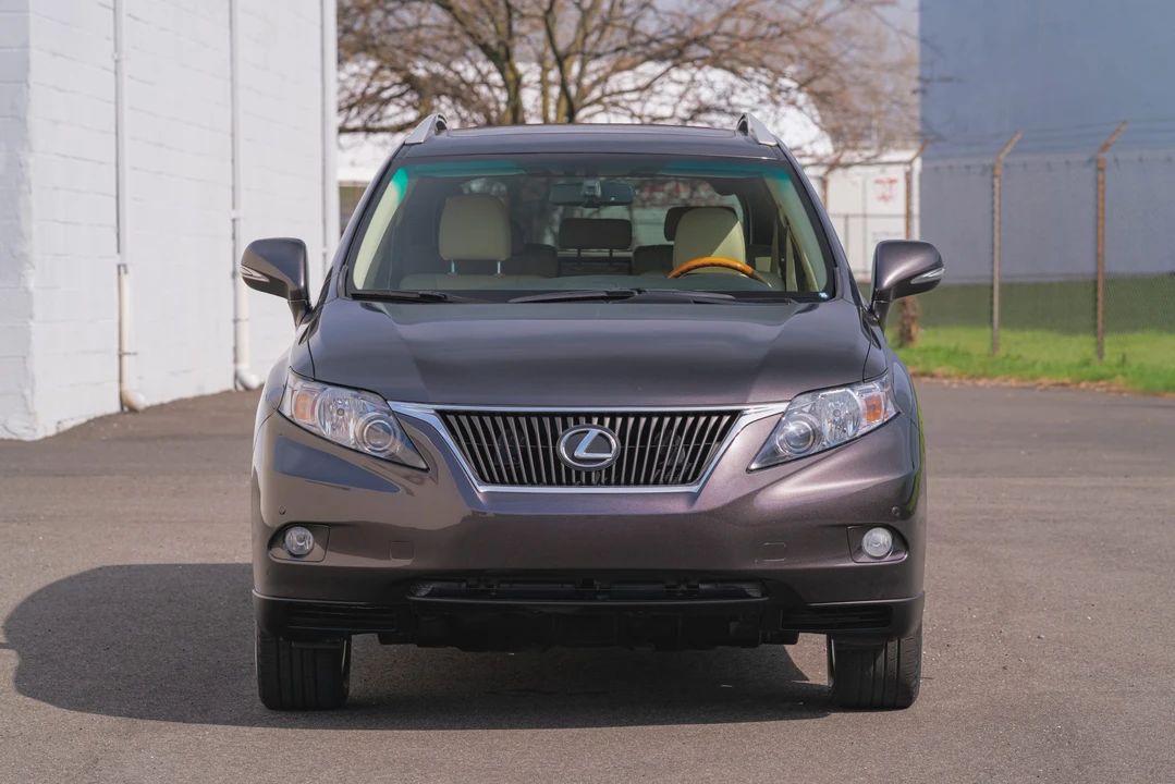 2010 Lexus RX 3rd Gen - Image 20 of 31