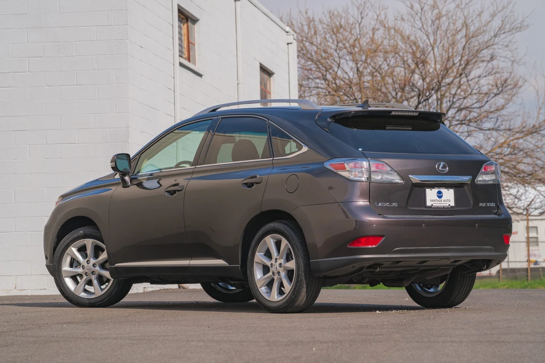 2010 Lexus RX 3rd Gen - Image 8 of 31