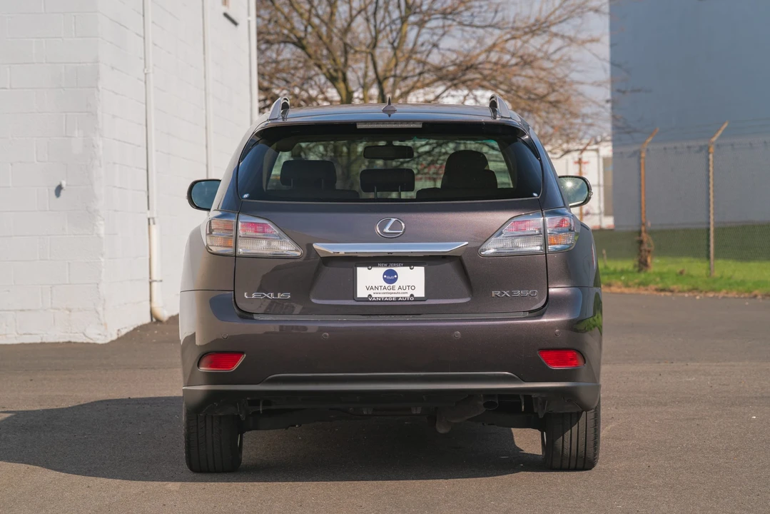 2010 Lexus RX 3rd Gen - Image 10 of 31