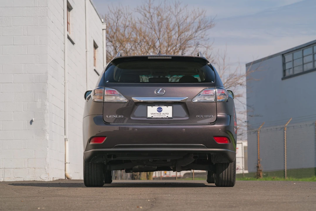 2010 Lexus RX 3rd Gen - Image 11 of 31