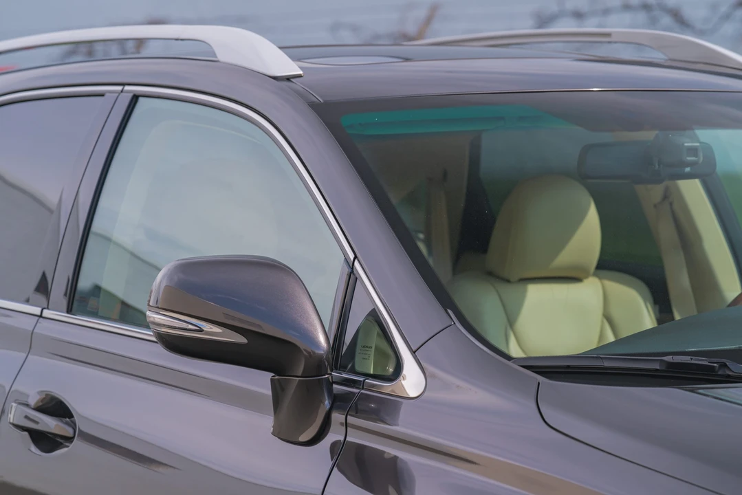 2010 Lexus RX 3rd Gen - Image 30 of 31