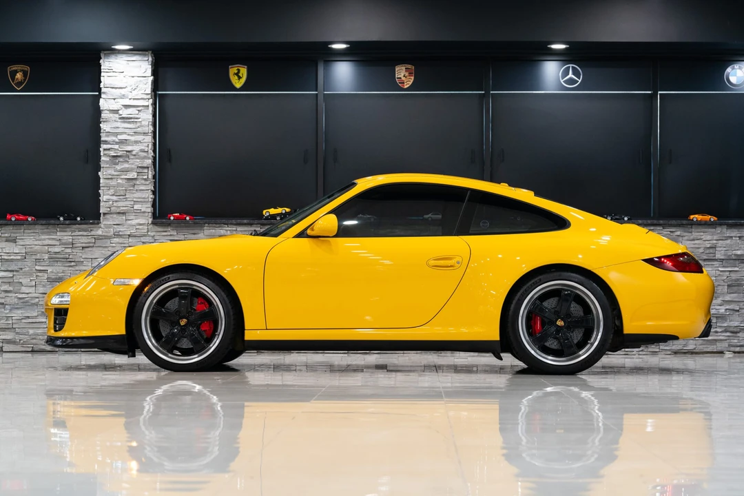 2010 Porsche 997 Carrera 4S - Image 21 of 31
