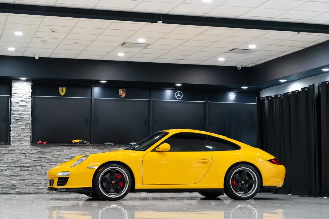 2010 Porsche 997 Carrera 4S - Image 19 of 31