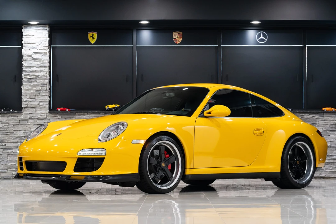 2010 Porsche 997 Carrera 4S - Image 13 of 31