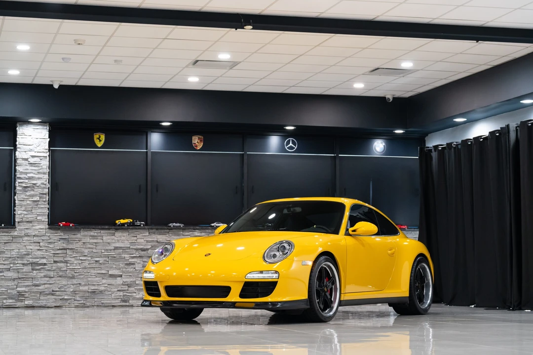 2010 Porsche 997 Carrera 4S - Image 10 of 31