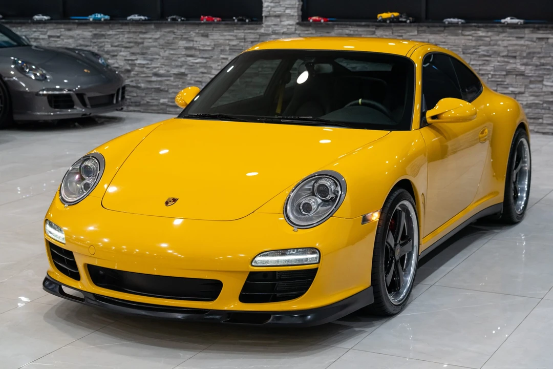2010 Porsche 997 Carrera 4S - Image 2 of 31