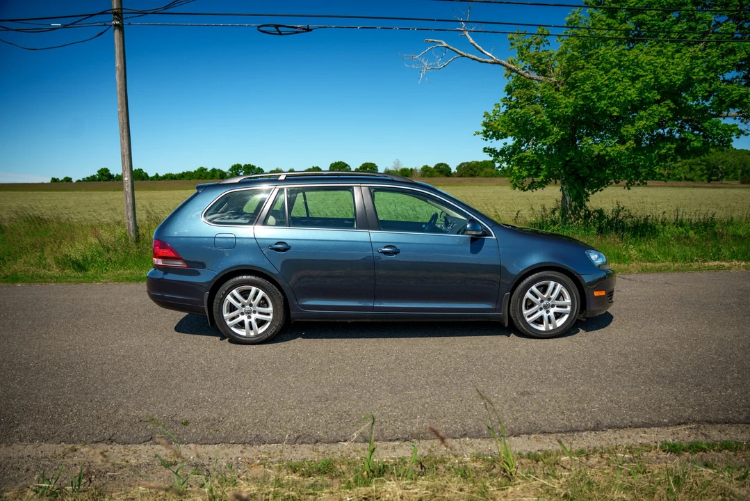 2010 Volkswagen A5 Jetta - Image 20 of 31