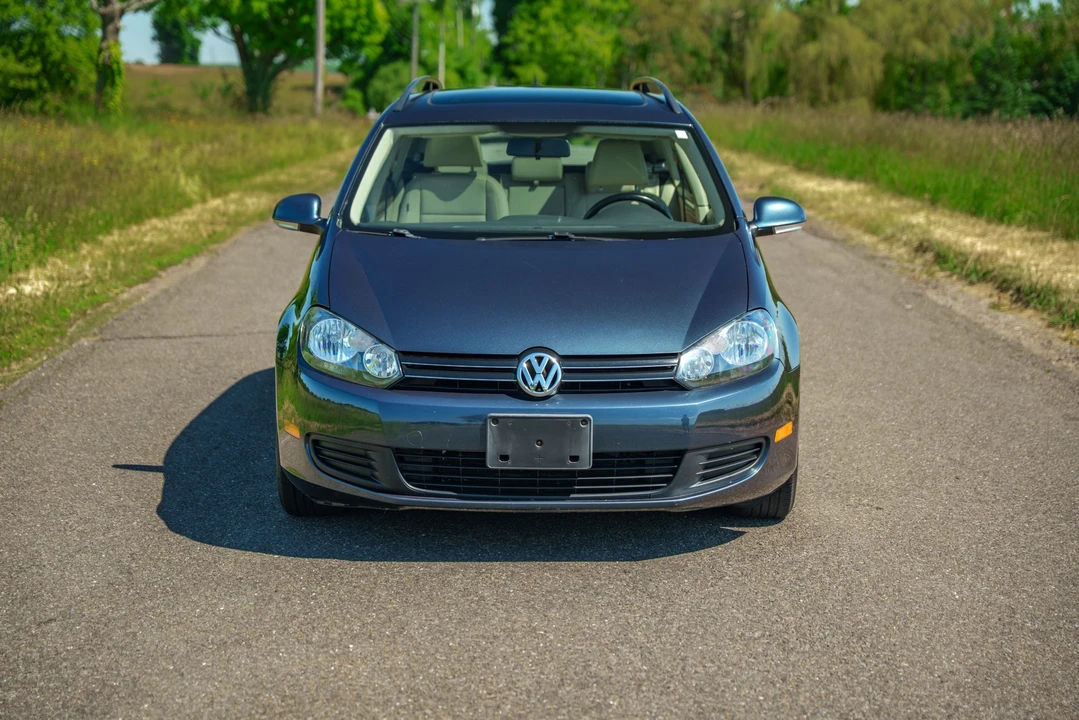 2010 Volkswagen A5 Jetta - Image 6 of 31