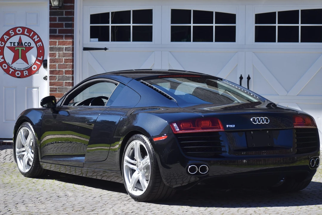2011 Audi 42 R8 - Image 21 of 31