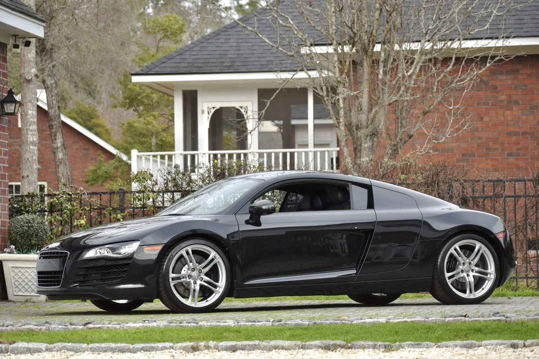 2011 Audi 42 R8 - Image 12 of 31