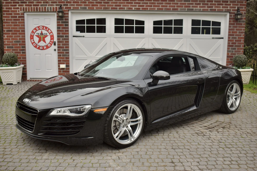 2011 Audi 42 R8 - Image 7 of 31