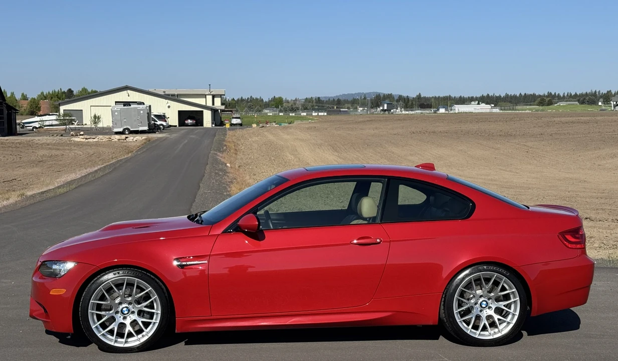 2011 BMW E92 M3 Coupe - Image 8 of 31