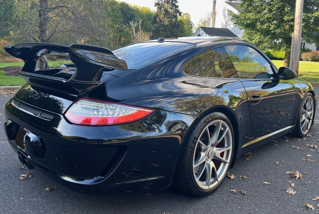 2011 Porsche 997 GT3 - Image 8 of 31