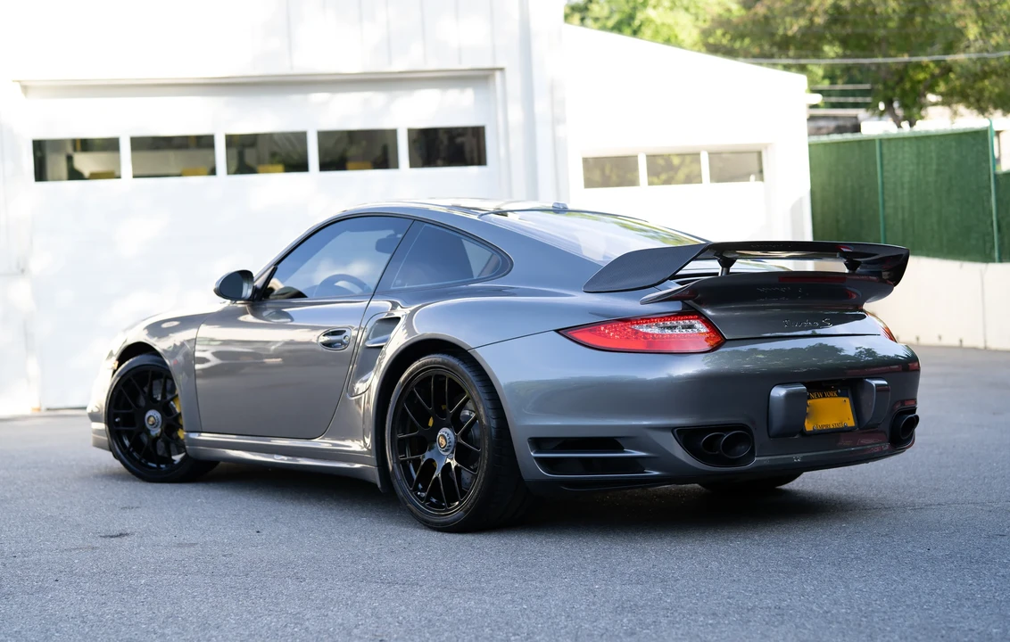 2011 Porsche 997 Turbo S - Image 13 of 31