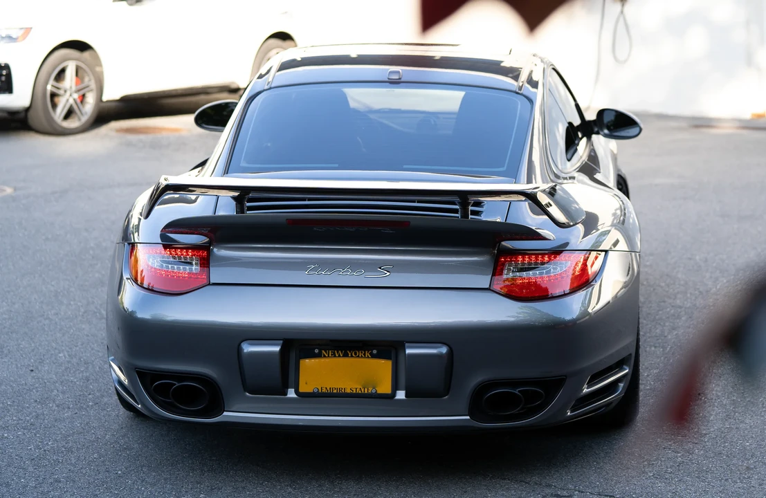 2011 Porsche 997 Turbo S - Image 24 of 31