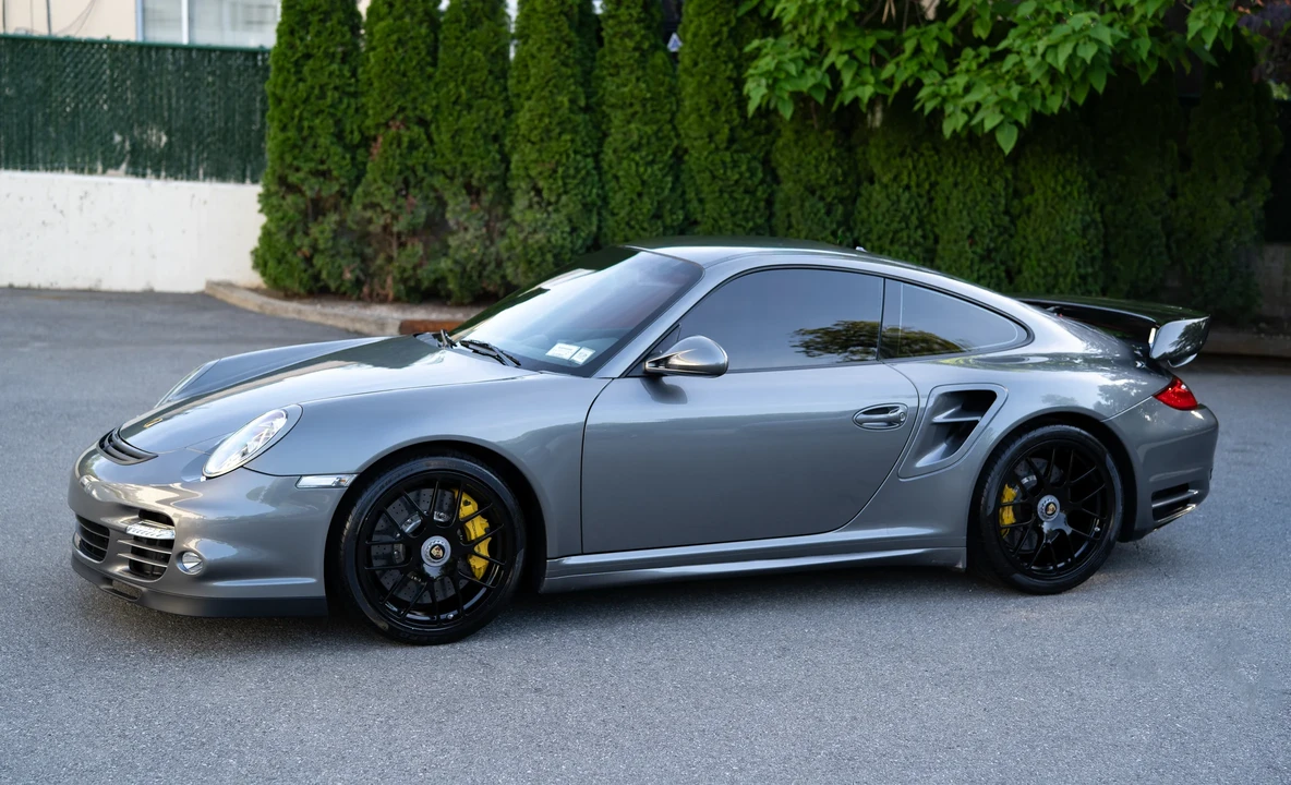 2011 Porsche 997 Turbo S - Image 7 of 31