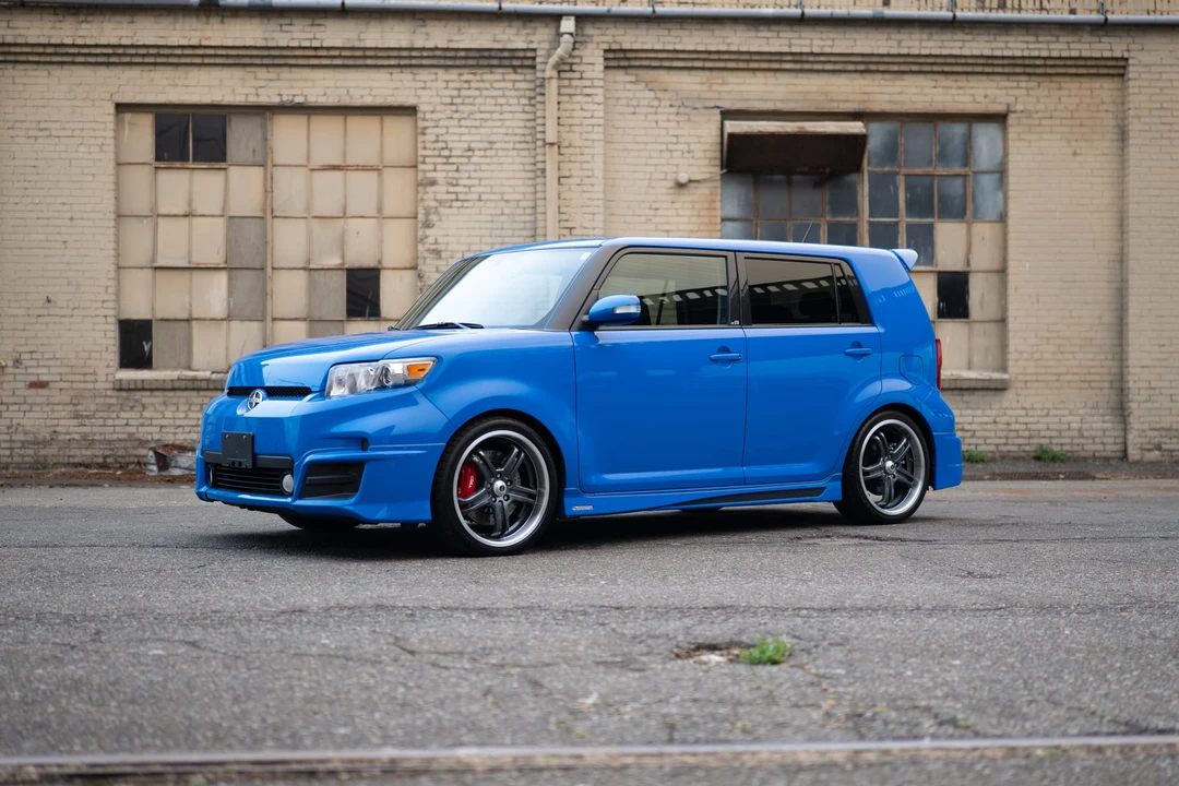 2011 Scion xB - Image 3 of 31