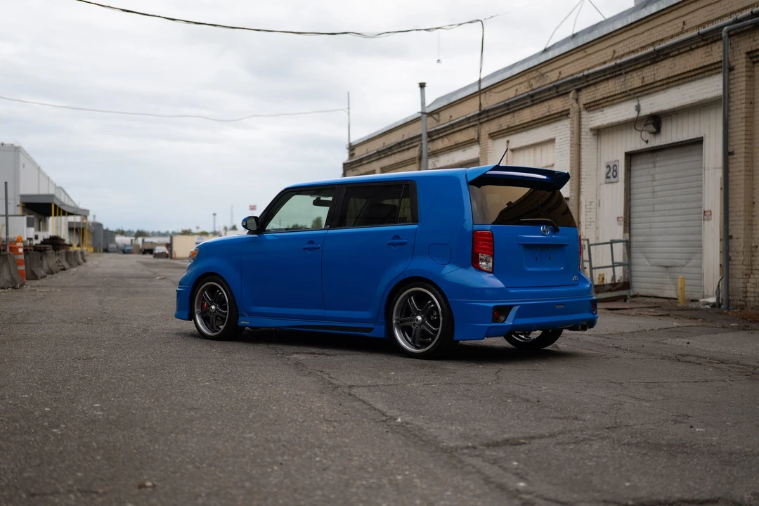 2011 Scion xB - Image 11 of 31