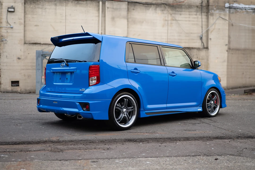 2011 Scion xB - Image 21 of 31